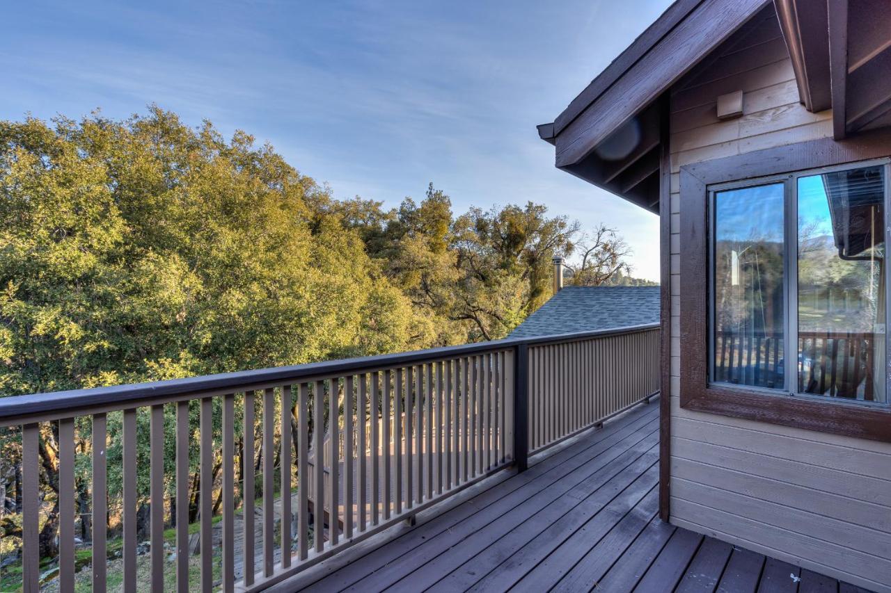 Casa Rio Yosemite -Waterfall Plus 9 Acres Окхерст Экстерьер фото